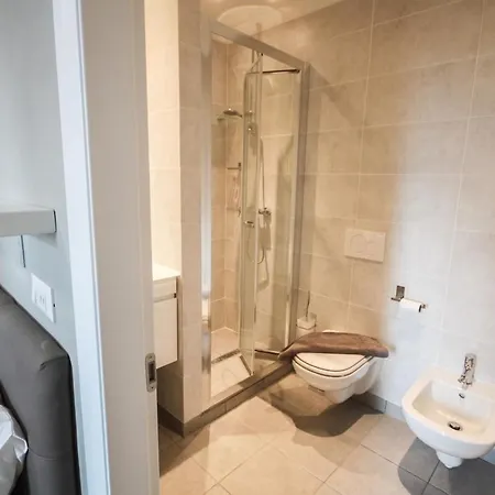 Dom wakacyjny Borgo Bolvedro - Tremezzo By Lovecomo *